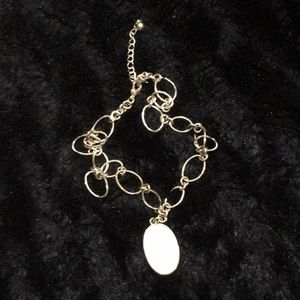 Vintage Avon Sterling Silver Mother of Pearl nklce